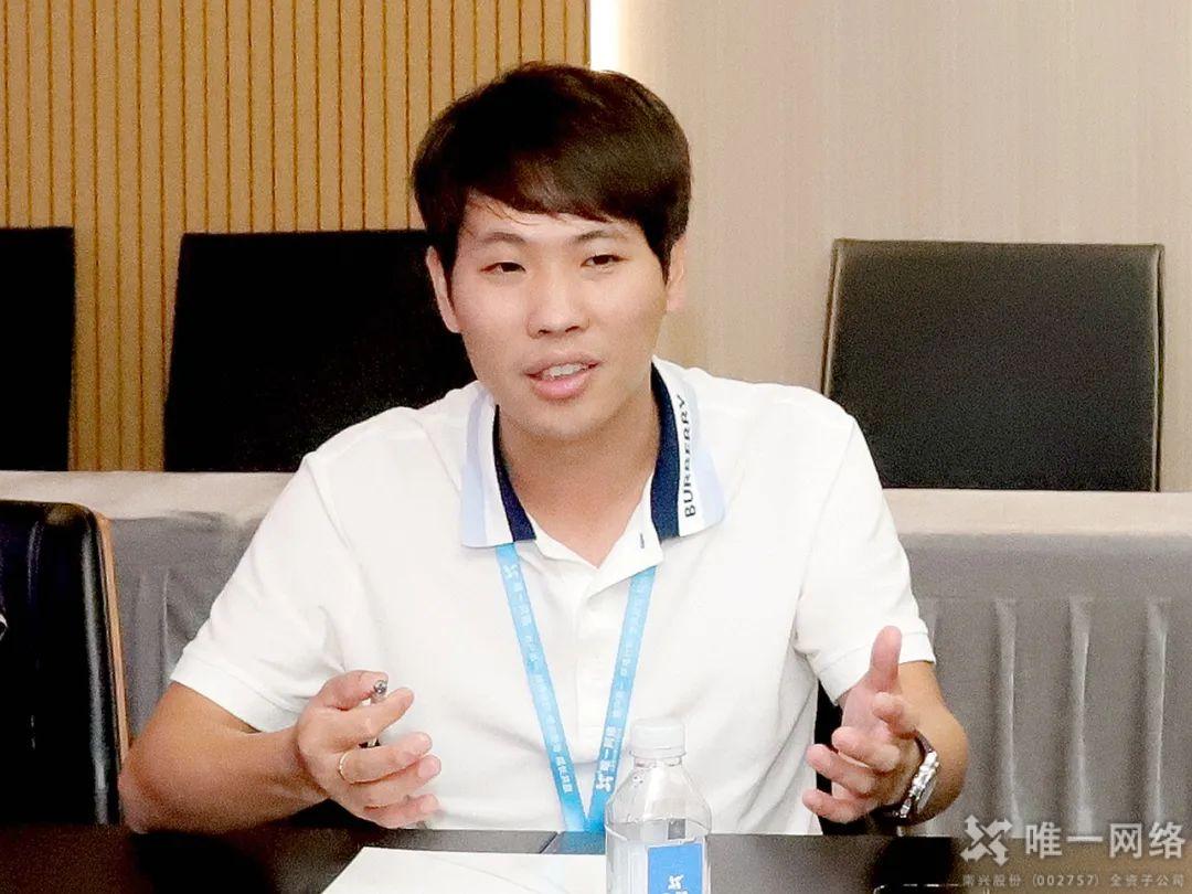 市人大常委會副主任鄭國洪一行蒞臨唯一網絡調研指導 市人大常委會副主任鄭國洪一行蒞臨唯一網絡調研指導